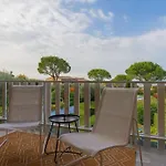 Дом отдыха Tennis / Pool / Barbecue